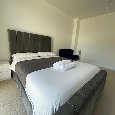 Riverside Rooms And Apartments London Bagian luar foto