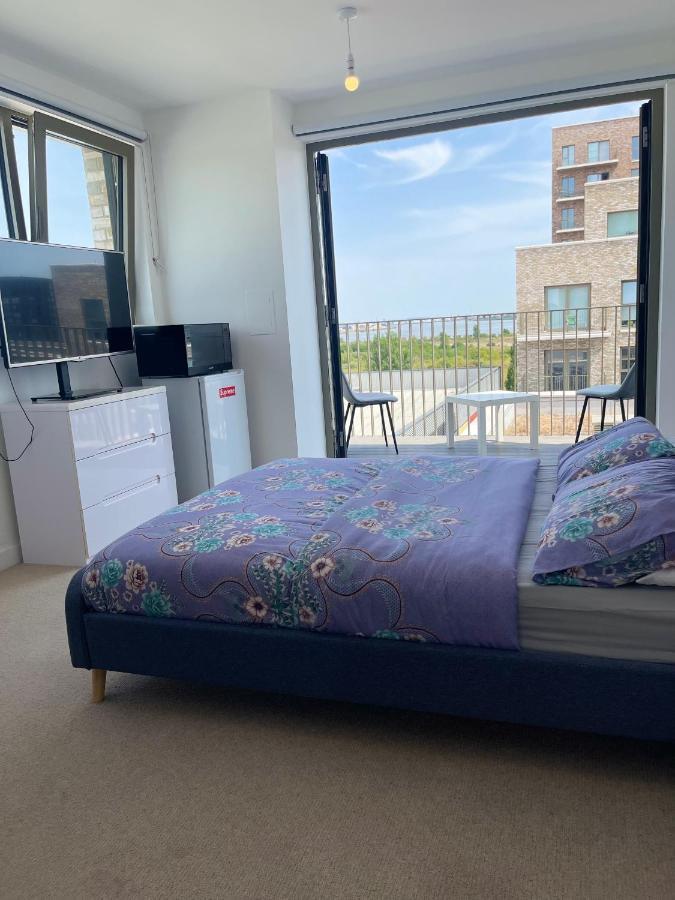 Riverside Rooms And Apartments London Bagian luar foto