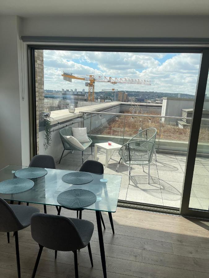 Riverside Rooms And Apartments London Bagian luar foto