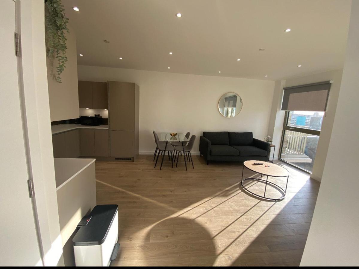 Riverside Rooms And Apartments London Bagian luar foto