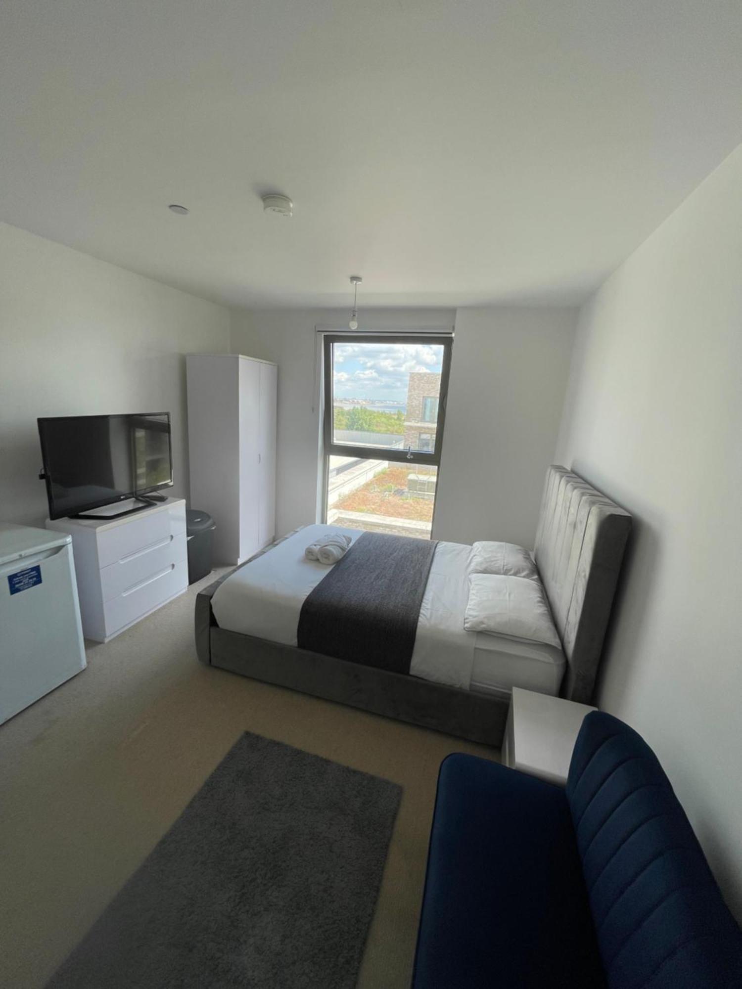 Riverside Rooms And Apartments London Bagian luar foto